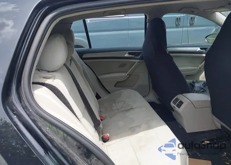 2017 Volkswagen Golf Tsi S 4-Door/Tsi Wolfsburg Edition 4-Door z USA, uszkodzony, nr VIN 3VW117AU2HM071637